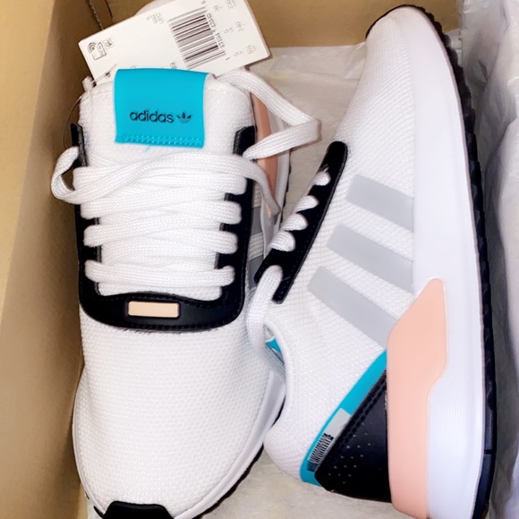 adidas Shoes - ADIDAS